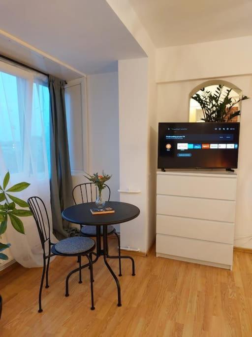 Sweet Dreams Suites Cismigiu Studio Bucureşti Ngoại thất bức ảnh